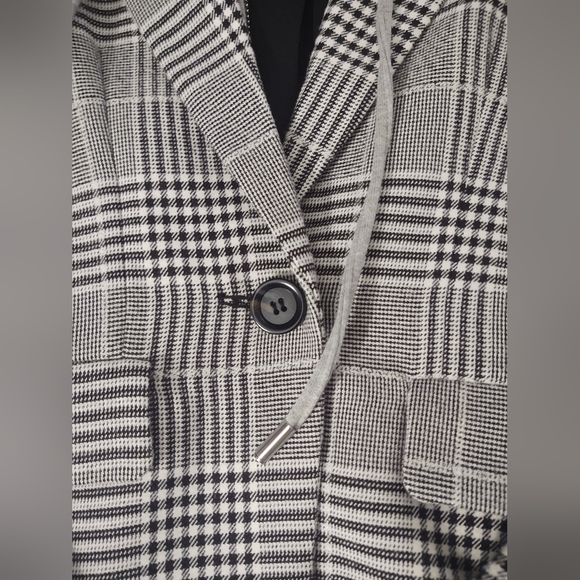 Jamison Blazer with Removable Hood and Zippers - Picture 4 of 10